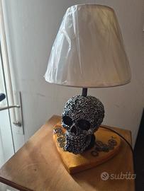 lampada abat joure teschio.