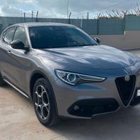 Alfa Romeo Stelvio 2.2 TD 210 CV AT8 Q4 anno 2019