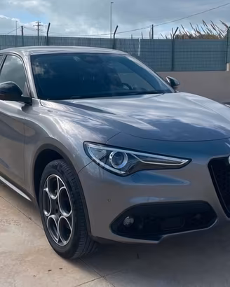 Alfa Romeo Stelvio 2.2 TD 210 CV AT8 Q4 anno 2019