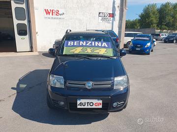 Fiat Panda 1.2 4x4 Climbing benzina Neop 2012