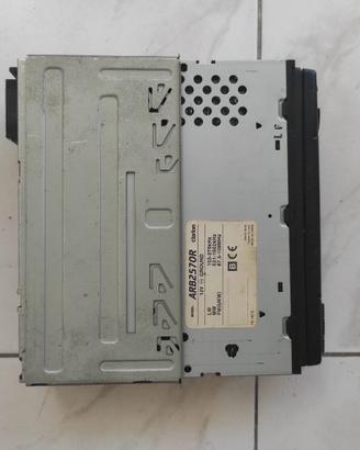 Autoradio a cassetta Clarion ARB2570R