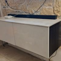 Mobile IKEA Besta con 2 ante e ripiano