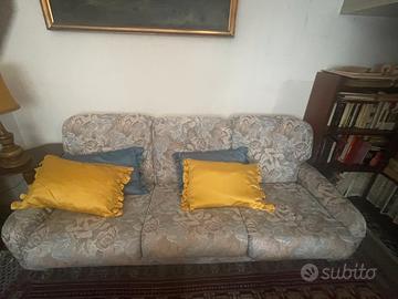 Divano e poltrona