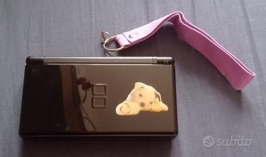 Nintendo DS lite