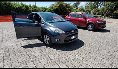 Ford Fiesta GPL valido 2032,full optional Titanium