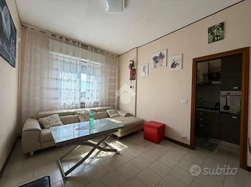 3 LOCALI A GARBAGNATE MILANESE