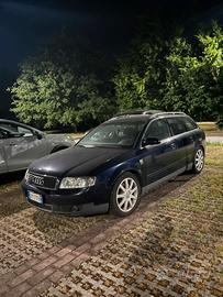 Audi A4 2004 V6