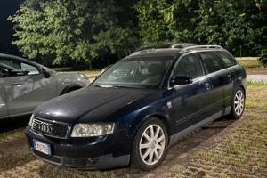Audi A4 2004 V6