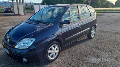 renault  megane scenic