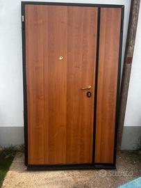 Portone 2 ante 120 x 215 serratura da cambiare