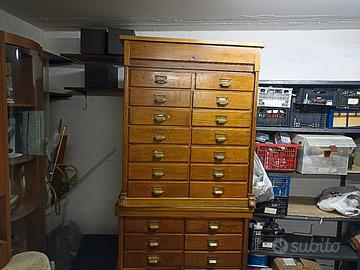 copia cassettiera vintage in legno Move  