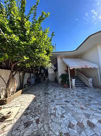 BIFAMILIARE A AFRAGOLA