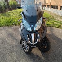 Piaggio MP3 300 2013 – 18.000 km – Patente B