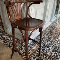 Sgabello in legno stile Thonet