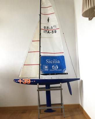 Barca a Vela radiocomandata