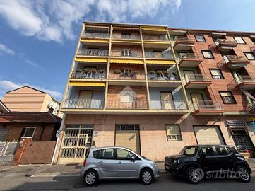 2 LOCALI A TORINO