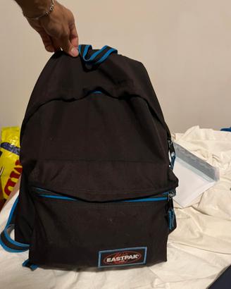 Zaino eastpak 24L