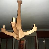 Lampadario in legno di olmo realizzato artigianalm