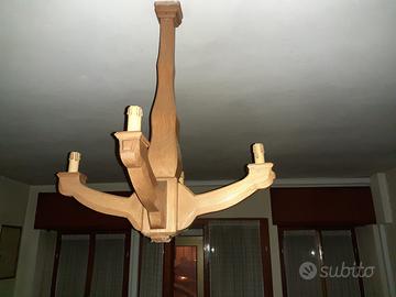 Lampadario in legno di olmo realizzato artigianalm