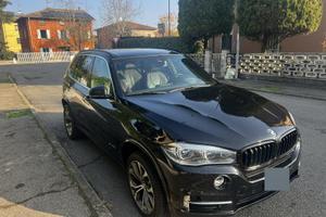 X5 xDrive 3.0 D Luxury 258 cv