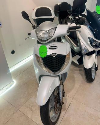 Honda SH 150 4T