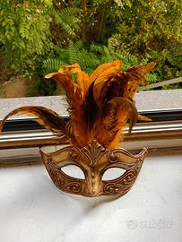 maschera veneziana in cartapesta 