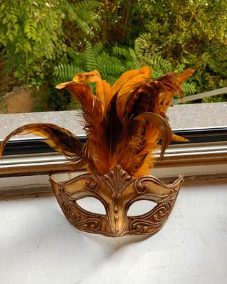 maschera veneziana in cartapesta 