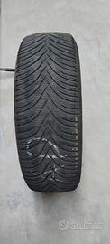 Pneumatici invernali 215/60R17