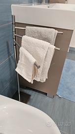 Piantana porta asciugamani