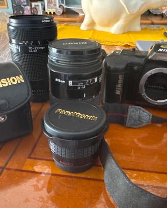 Nikon f401 con obiettivi