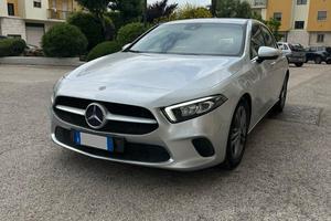Mercedes-benz A 180 d Automatic Business Extra