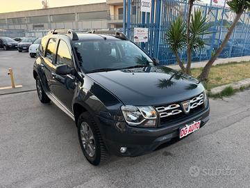 Dacia Duster 1.5 dCi 110 cv 2015 navigatore