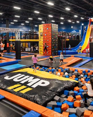 Trampoline Park su Misura per Parchi Giochi