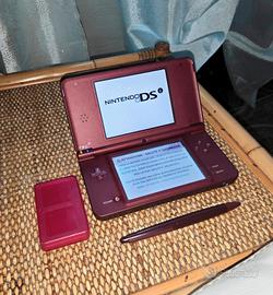 Nintendo DSi XL + caricatore originale 