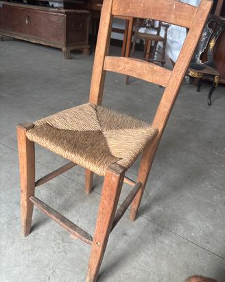Sedia rustica impagliata in legno massello