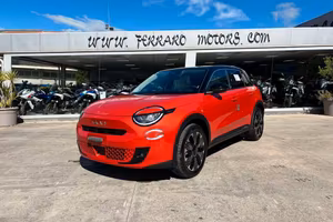 Fiat 600 Hybrid 110 CV DCT MHEV La Prima 2026/ KM 