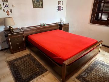 Stanza da letto matrimoniale