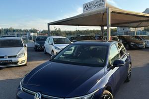 Volkswagen Golf 8 2.0 tdi