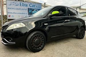 Lancia Ypsilon BLACK 1.2 69cv " SENSORI DI PARCHE