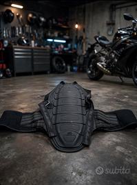 Paraschiena Moto SPYKE - Sicurezza al top