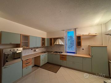CUCINA BERLONI COMPLEATA COME NUOVA