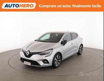 RENAULT Clio YA17543