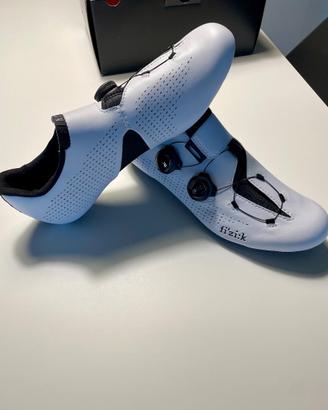 SCARPE FIZIK ROAD R1 INFINITO