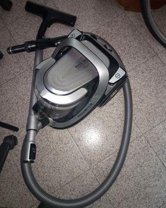 Aspirapolvere ciclonico Rowenta extreme silence