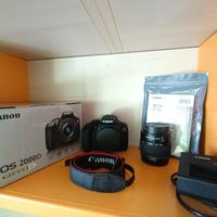 Reflex Canon EOS 2000D