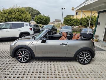 Mini Cooper S Cabrio 2.0 194 cv
