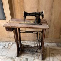 Mobile antico macchina da cucina singer