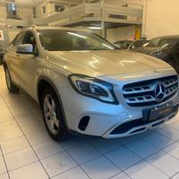 Mercedes-Benz GLA 180 180 d Sport auto UNICO PROPR