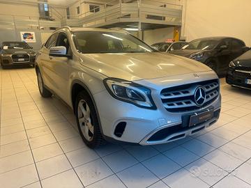 Mercedes-Benz GLA 180 180 d Sport auto UNICO PROPR