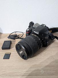 Nikon D5100 con obiettivo 18-105 stabilizzato